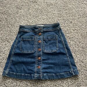 Madewell denim skirt